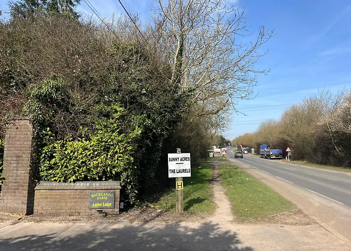 Amber Lodge Hickstead-B