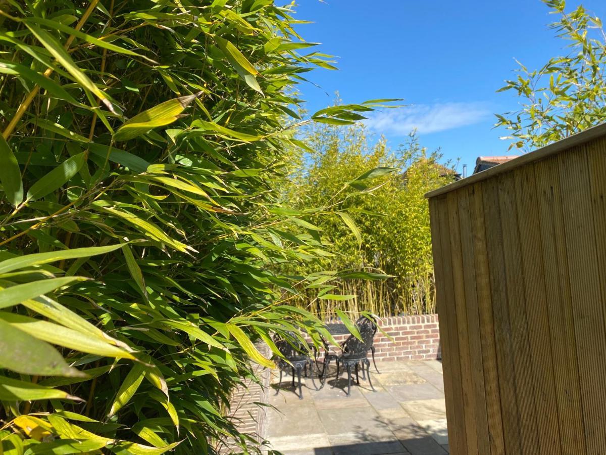 Amber Hickstead-b Holiday home Burgess Hill